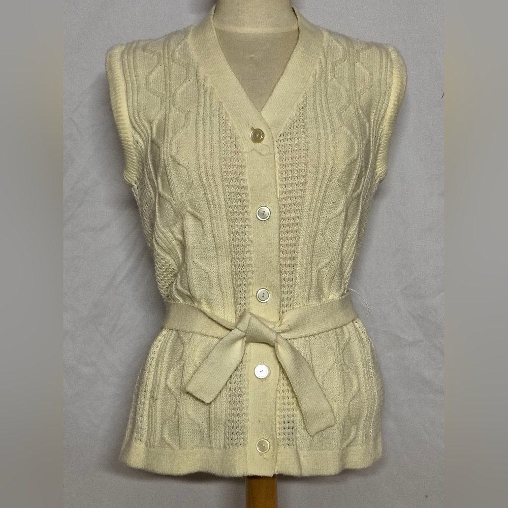 Vtg DonnKenney Acrylic Cable Vest